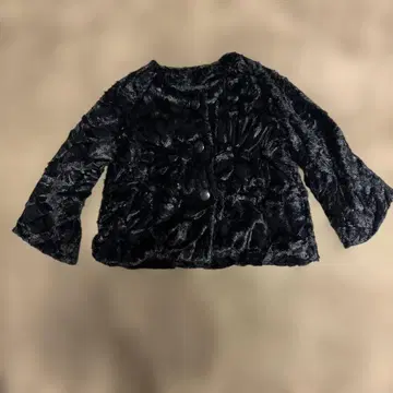 LURE 프릴 달린 블랙 자켓