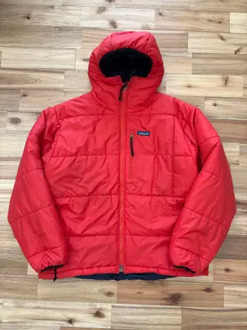 새상품급 patagonia das parka 다스파카 팝 오렌지