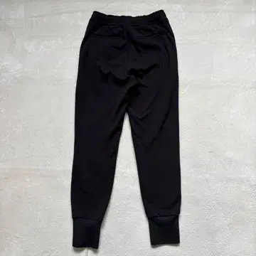 UNFILO 블랙 조거 팬츠 SS 사이즈