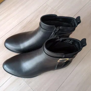 사이드 고어 부츠 블랙