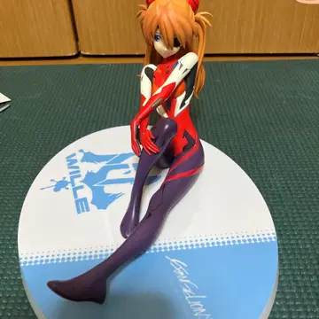 에반게리온 아스카 랑그레이 피규어