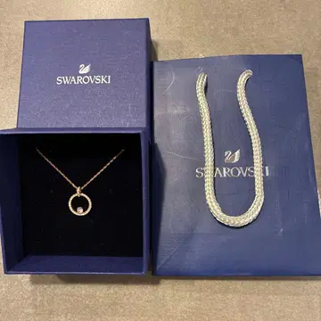 새상품급 스와로브스키 목걸이
