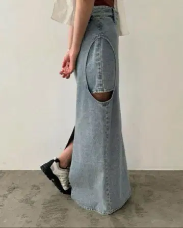 CLANE CIRCLE CUT LAYERED DENIM SKIRT
