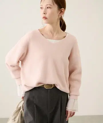 로페피크닉 수플레 니트 시리즈 V넥 니트 풀오버 핑크