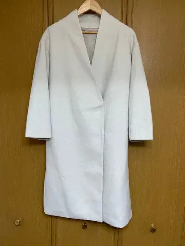 라이트 그레이 롱 코트 스냅 버튼