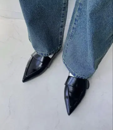 AS KNOW AS PLUS 스틸레토 로퍼