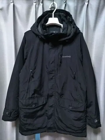 몽벨 허스키 코트 블랙 x 모스그린