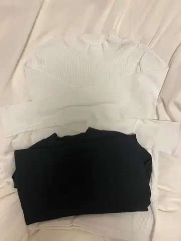 OPAQUE.CLIP 긴팔 리브 하이넥 화이트 블랙 세트 40L