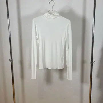 three dots 쓰리 dots 소프트 시스루 터틀넥