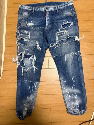 DSQUARED2 데미지 가공 데님 팬츠