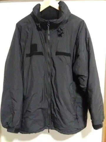 프릭스스토어 레벨7 플리마켓 로프트 블랙