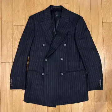 더 젠틀맨 인 더 파르라 더블 자켓