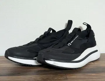 Y-3 QISAN COZY RUN