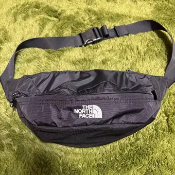 THE NORTH FACE 바디백 블랙