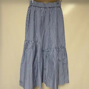 새상품! SHIPS 스트라이프 패턴 플레어 롱 스커트