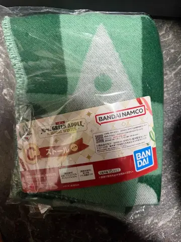 Mrs. GREEN APPLE 스톨