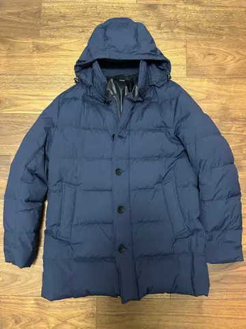 다운 자켓 쉽스