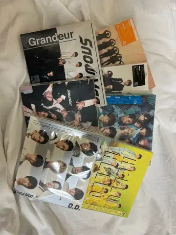 Snow Man CD 초회반 데뷔부터 8장 묶음 판매