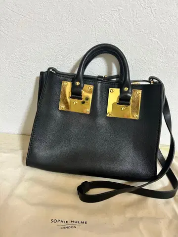 [ SOPHIE HULME ] 블랙 가죽 숄더백