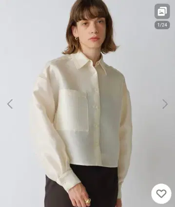 [ 인플루언서 콜라보 ] 실키 더블 크로스 크롭 셔츠