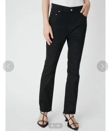 [ 미라 오웬 ] 컷오프 스키니 데님 팬츠 사이즈 1