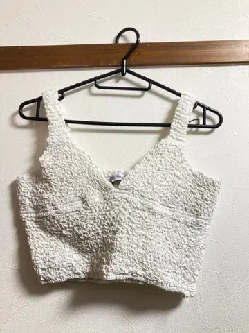 Exhaled Matl 화이트 뷔스티에