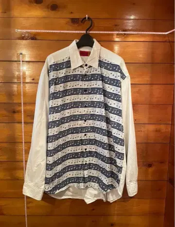 음표 디자인 긴팔 셔츠