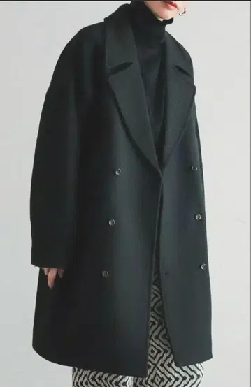 능직 울 빅 P 코트