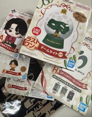 Mrs. GREEN APPLE 돔 라이트 & 마스코트 세트