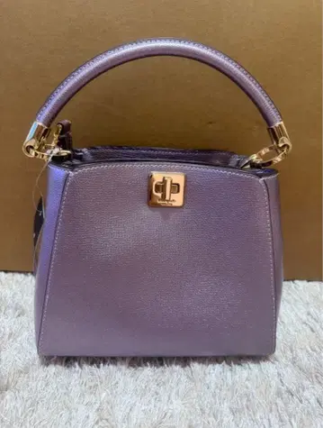 Kate spade 피비 새첼