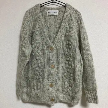 뷔르데사봉 케이블 짜임 니트 가디건