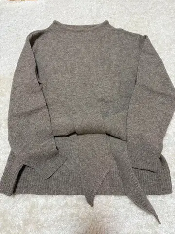 BEAUTY&YOUTH 보틀넥 니트