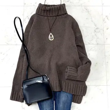 새상품급 슬론 3G 지롱 라무 x 캐시미어 드롭 숄더 니트 브라운 2