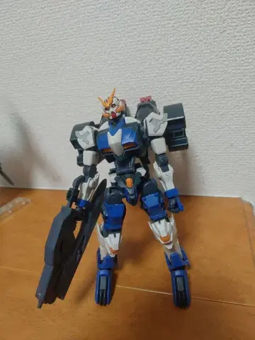 1/144 HG 건담 단탈리온 완성품 동시 구매 300엔 할인