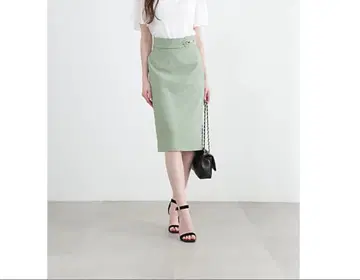 핑키앤다이안 메탈 클립 디자인 스커트