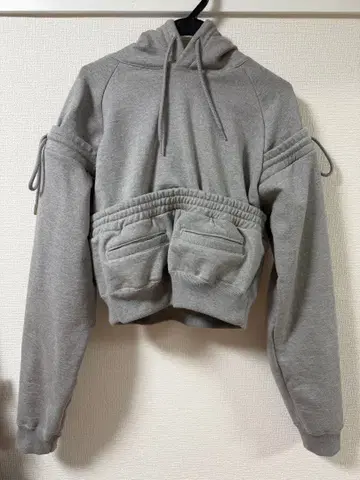 BASICKS 그레이 크롭 후드티