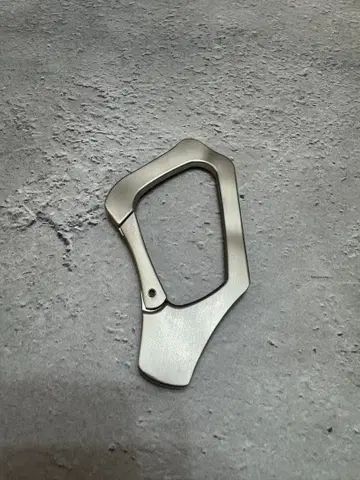 heliot emil형 카라비너 키 스트랩 opium