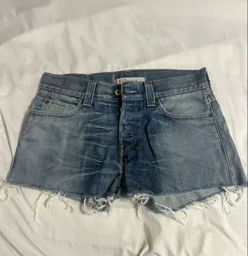 Levi's 512 Bootcut 숏팬츠