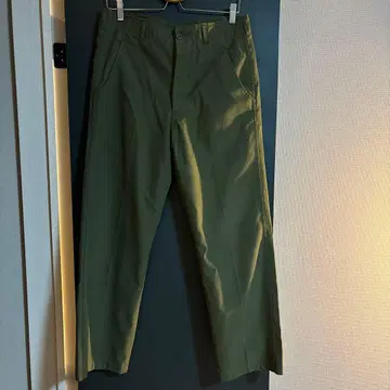 슬랙스 / 밀리터리 팬츠 심플한 디자인 구제 의류 올리브 그린