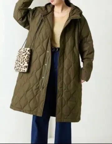 프릭스스토어 타이온 별주 퀼트 후드 롱다운 [한정판 전개]