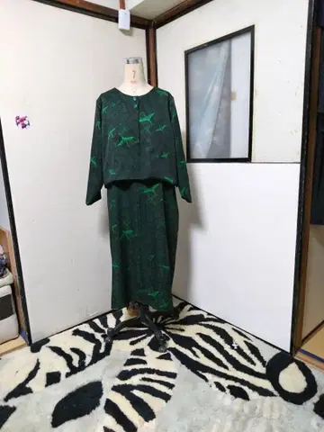 플로럴 패턴 그린 컬러 셋업