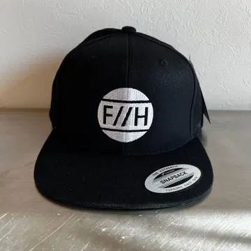 하치오지 리폼 캡 F//H 블랙