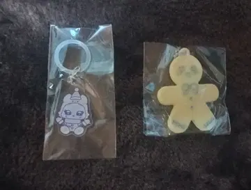 ME:I 시미즈 케이코 캡슐 토이 메지루시 참 쿠키 참 세트