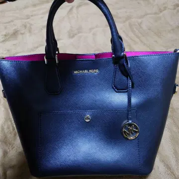 새상품급 MICHAEL KORS 네이비 토트백