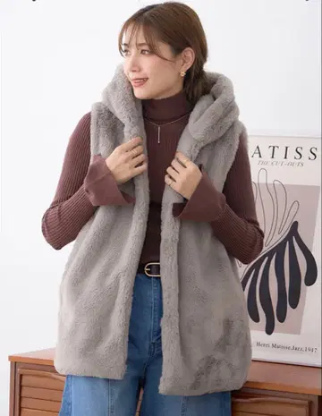 새상품 GROWING RICH (그로잉 리치) 후디 퍼 베스트