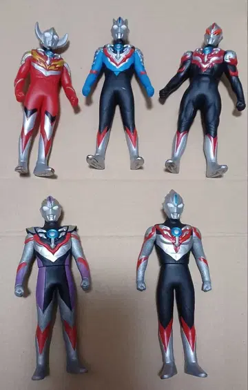 울트라맨 오르브 소프트 비닐 5체 세트