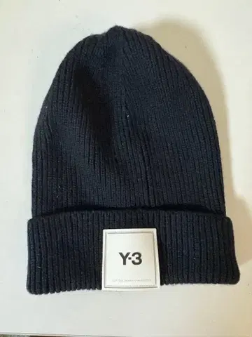 Y-3 블랙 니트 모자
