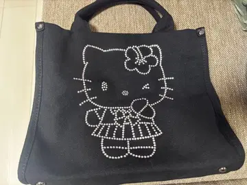 헬로키티 토트백 블랙