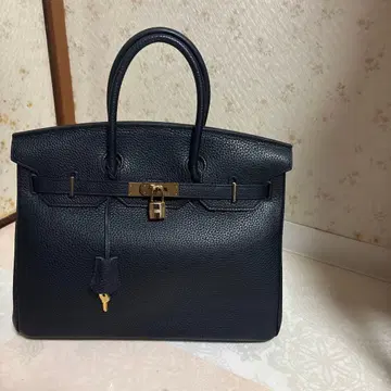 블랙 가죽 핸드백