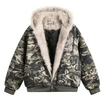 Y2K 카모 패턴 퍼 오버 사이즈 자켓